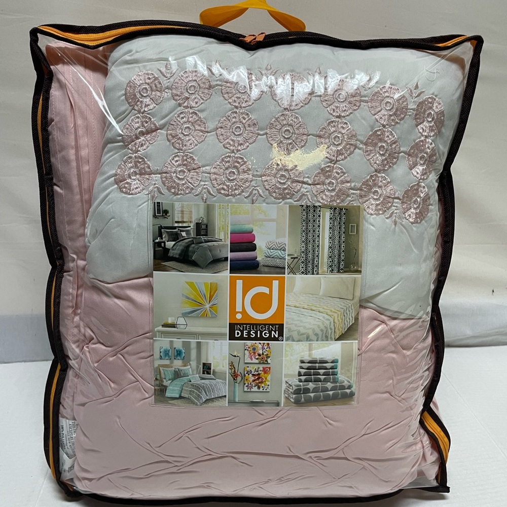 Intelligent Design Carrie 5-Piece Full/Queen Comforter Set Bedding